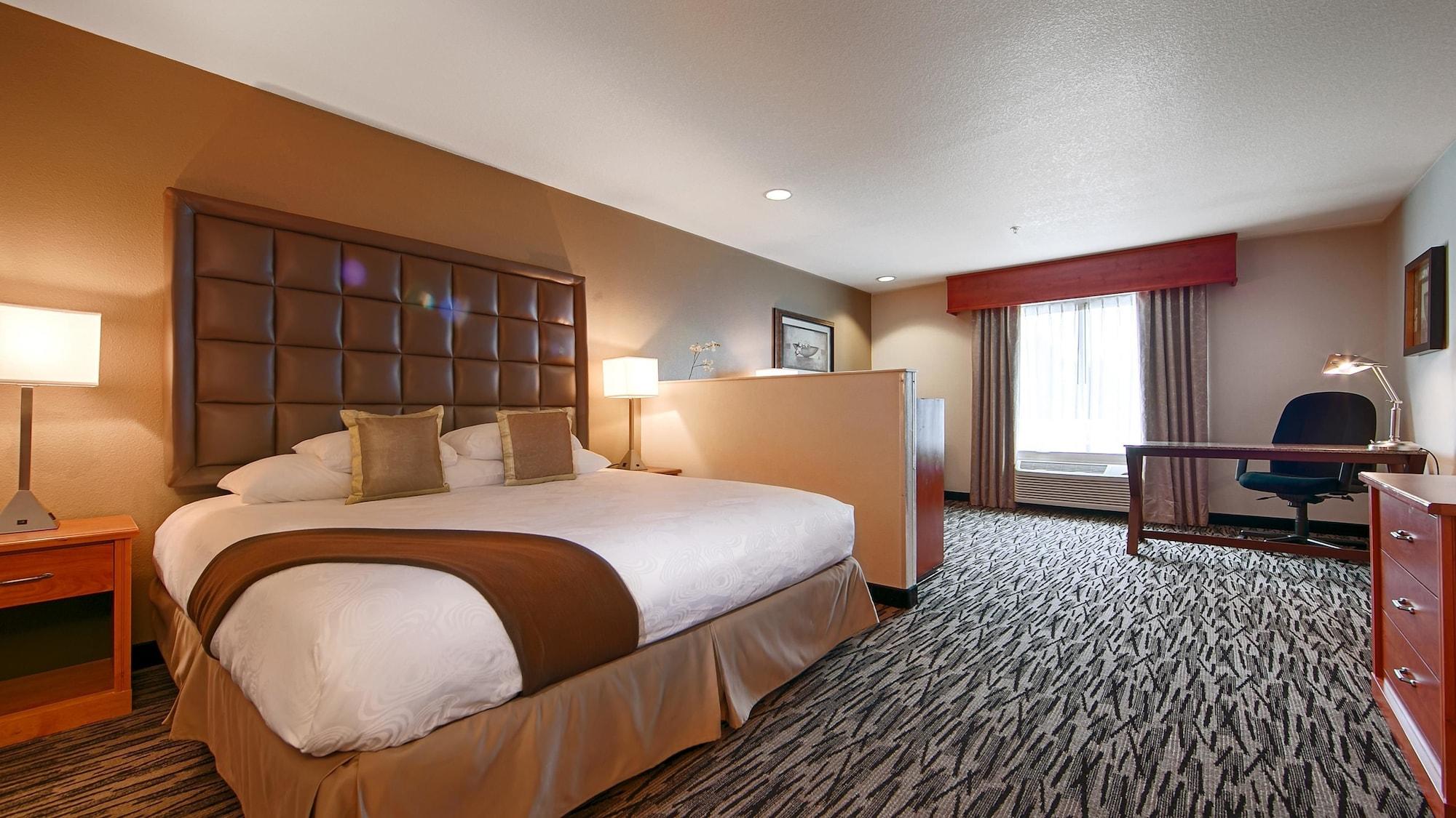Best Western Plus Mountain View Auburn Inn Exterior photo