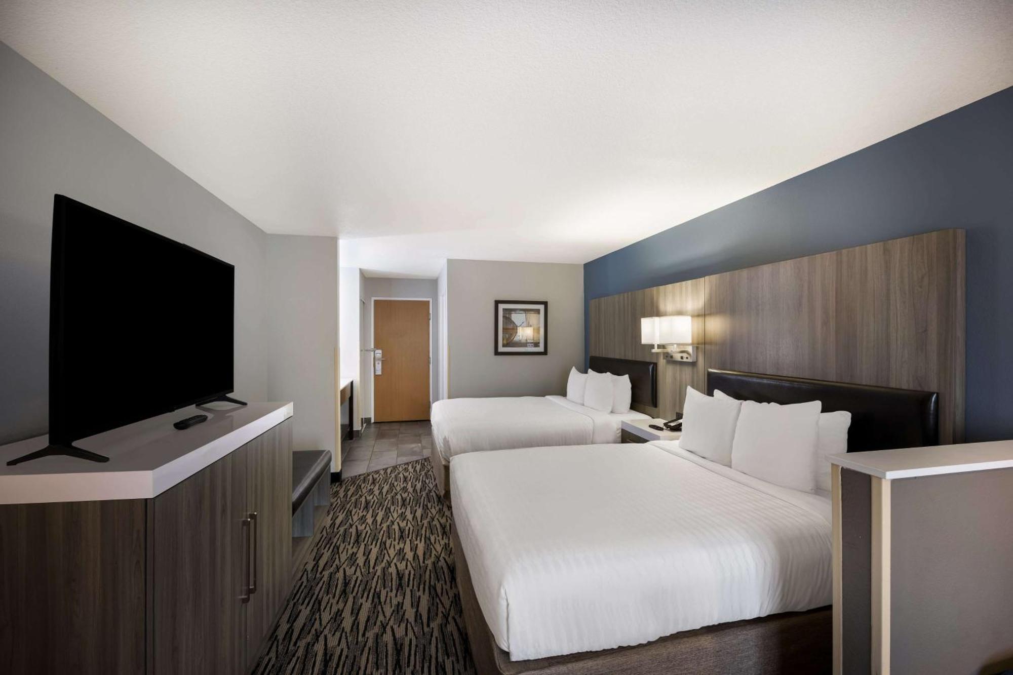 Best Western Plus Mountain View Auburn Inn Exterior photo